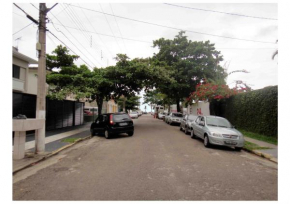 Guarujá, apartamento a 100 metros da praia da enseada.